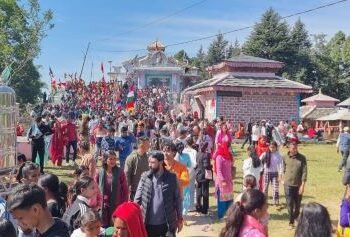 उग्रतारा भगवती मन्दिरमा दर्शनार्थीको घुइँचो