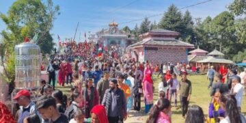उग्रतारा भगवती मन्दिरमा दर्शनार्थीको घुइँचो