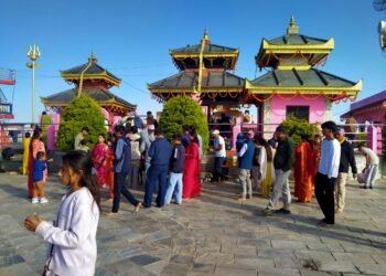 नवरात्रको नवौँ दिनः शक्तिपीठमा भक्तजनको घुइँचो