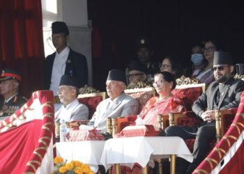 सैनिक मञ्च टुँडिखेलमा फूलपाती बढाइँ