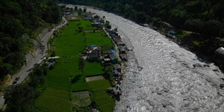 कालीगण्डकीको भेलले बगाएको फर्सेवासीको सपना,पूर्वसूचनाले जोगायो ज्यान