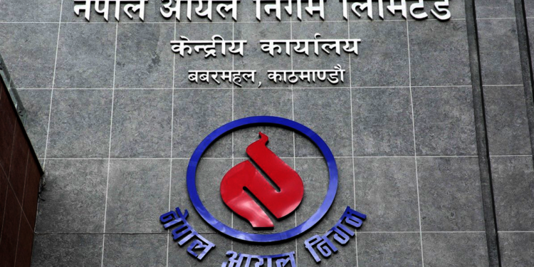 भारतबाट बढेर आयो पेट्रोलियम पदार्थको मूल्य, नेपालमा भने यथावत्