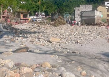 बाढीपछि उजाडियो सेतीवेणी, करोडौँको क्षति